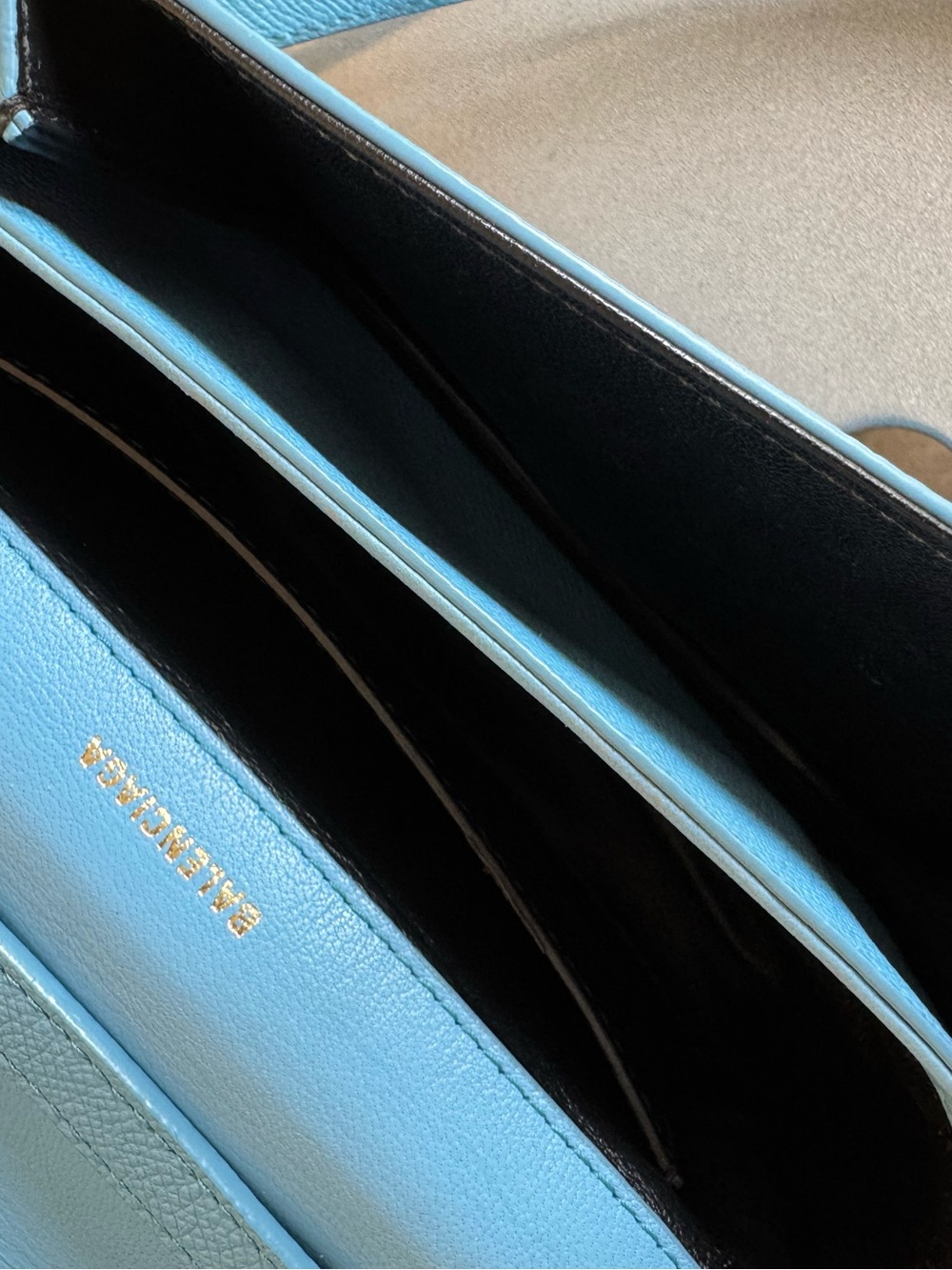 Balenciaga Ville Day XS Crossbody Bag - Picture 12 of 12